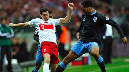 Trận đấu giữa đội tuyển Anh và Ba Lan.