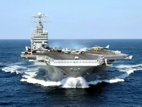 Tàu sân bay USS George Washington.