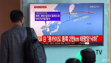 Tin tức về một vụ phóng tên lửa của Triều Tiên được phát trên Tivi ở Soul.