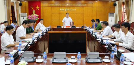 Dồng chí Dương Văn Thống – Phó Bí thư Thường trực Tỉnh ủy phát biểu chỉ đạo Hội nghị.