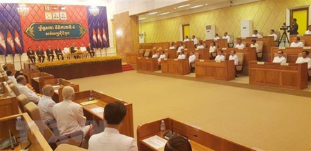 Phiên họp đầu tiên của Thượng viện Campuchia khóa IV ngày 23-4.