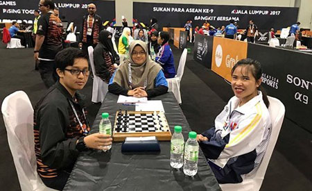 Các vận động viên cờ vua Việt Nam thi đấu xuất sắc tại Asian Para Games.