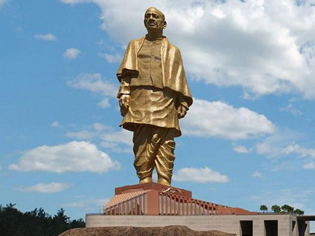 Bức tượng Sardar Vallabhbhai Patel cao 182m.