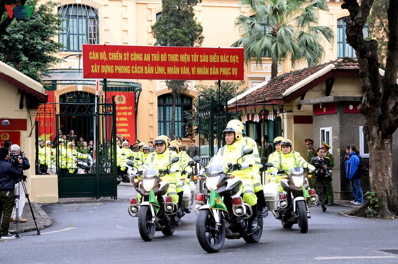 Công an TP Hà Nội thông báo việc phân luồng giao thông vòng World Cup 2022 khu vực châu Á, giữa Đội tuyển quốc gia Việt Nam với Đội tuyển Malaysia.