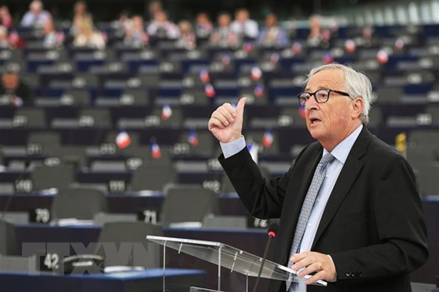 Chủ tịch Ủy ban châu Âu (EC) Jean-Claude Juncker phát biểu tại Nghị viện châu Âu (EP) ở Strasbourg, Pháp.