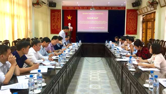 Quang cảnh buổi làm việc.