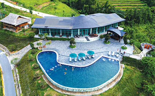 Khu nghỉ dưỡng Le Champ Tú Lệ Resort được đầu tư đồng bộ. (Ảnh: Thanh Miền)