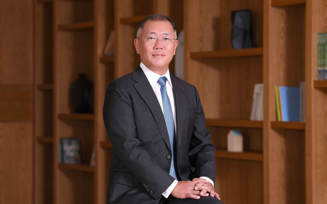 Ông Euisun Chung đã chính thức được được bổ nhiệm làm Chủ tịch tập đoàn Hyundai thay cho cha mình