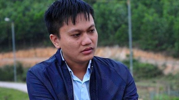 Trước đó, ngày 5-9, Cơ quan CSĐT Công an tỉnh Quảng Ninh đã khởi tố vụ án, khởi tố bị can, lệnh tạm giam đối với Hoàng Văn Trình (phóng viên Báo điện tử Dân Việt) về hành vi nhận hối lộ 250 triệu đồng.