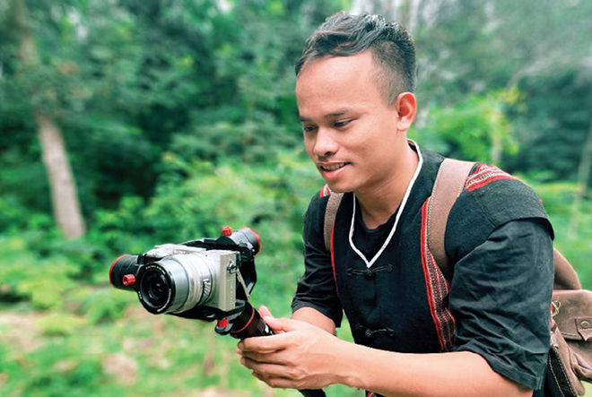Hồ Văn Ngởi mơ ước trở thành một nhà làm phim chuyên nghiệp.