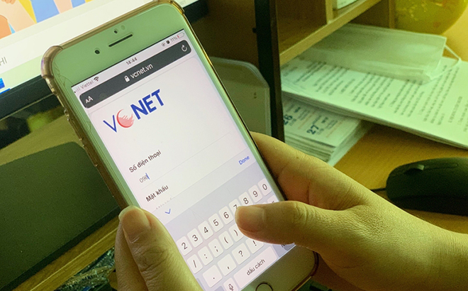 Chỉ cần đăng ký tài khoản VCNet, mọi công dân Việt Nam ở trong và ngoài nước  (từ 14 tuổi trở lên) đều có thể tham gia Cuộc thi trắc nghiệm “Chung tay phòng, chống dịch COVID-19”