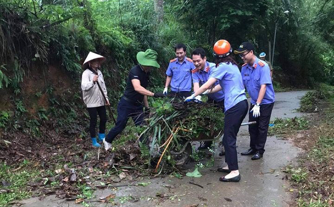 Viện KSND Trấn Yên sôi động ngày thứ 7 cùng dân tại xã Minh Quân.