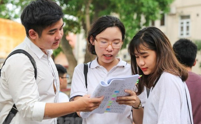 Thí sinh dự thi tốt nghiệp trung học phổ thông.