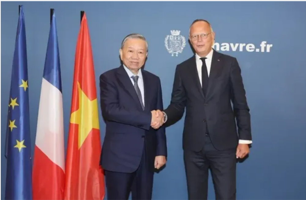 Cựu Thủ tướng Pháp Edouard Philippe, Thị trưởng Thành phố Le Havre đón Tổng Bí thư, Chủ tịch nước Tô Lâm.