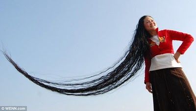 Tóc dài: Chào đón những thiết kế và kiểu tóc dài đầy sáng tạo và độc đáo, giúp bạn tự tin hơn mỗi ngày. Khám phá và thử nghiệm những phong cách tóc dài đẹp như trong mơ.