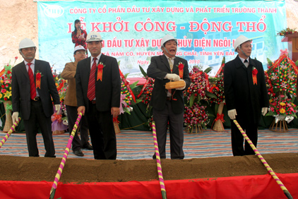 Lãnh đạo tỉnh Yên Bái tham gia lễ khởi công xây dựng nhà máy.