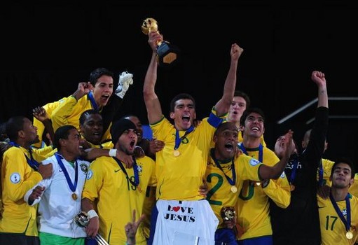 Brazil vô địch Confederations Cup 2009.
