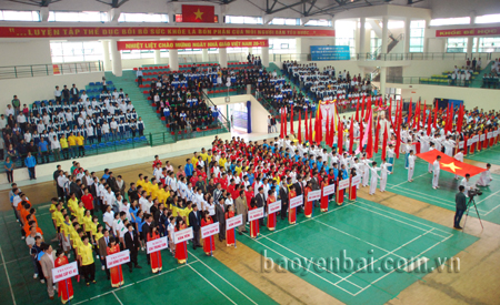 Trên 500 vận động viên tham gia Đại hội thể dục, thể thao ngành Giáo dục và Đào tạo.