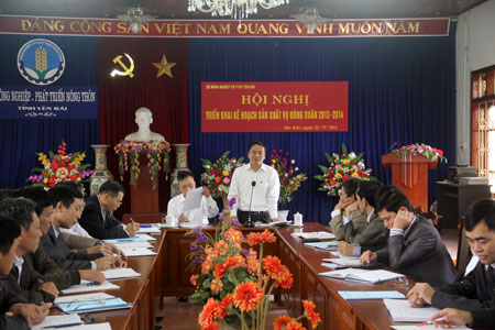 Đồng chí Hoàng Xuân Nguyên - Phó chủ tịch UBND tỉnh phát biểu kết luận Hội nghị.