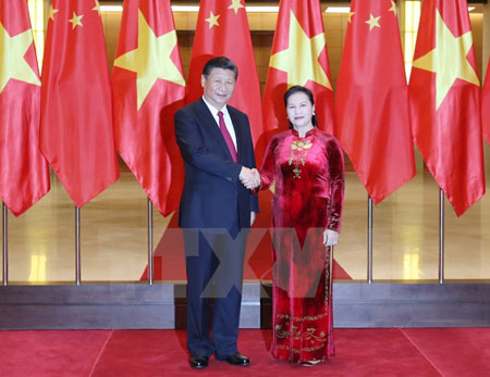 Chủ tịch Quốc hội Nguyễn Thị Kim Ngân hội kiến với Tổng Bí thư, Chủ tịch Trung Quốc Tập Cận Bình thăm cấp Nhà nước tới Việt Nam.