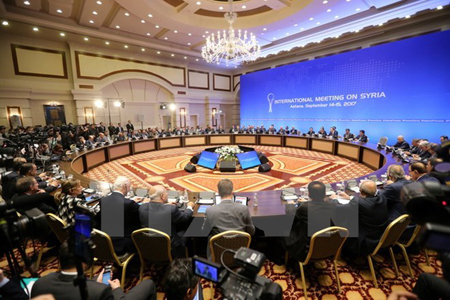 Toàn cảnh một vòng đàm phán tại thủ đô Astana của Kazakhstan về tìm lối thoát cho cuộc xung đột ở Syria, ngày 15/9.