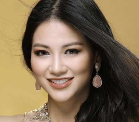 Nguyễn Phương Khánh đã giành chiến thắng tại cuộc thi Hoa hậu Trái đất 2018.