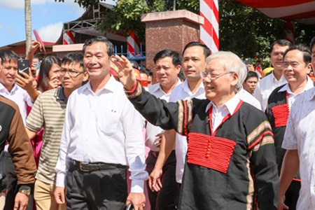 Tổng Bí thư, Chủ tịch nước Nguyễn Phú Trọng dự ngày hội Đại đoàn kết toàn dân tộc tại Đắk Lắk.