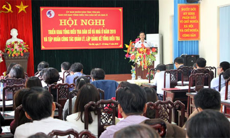 Đồng chí Dương Văn Tiến – Phó Chủ tịch UBND tỉnh phát biểu chỉ đạo Hội nghị.
