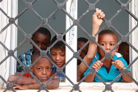 Trẻ em Libya tại một trại tị nạn ở Bani Walid.