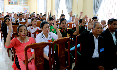 Đại hội đã hiệp thương, thống nhất cử ra 31 đại biểu tham gia Ủy ban MTTQ xã Bảo Hưng khóa XIII.