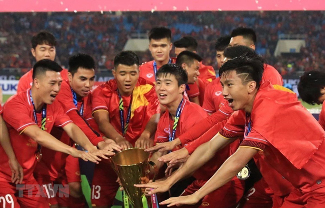 Tuyển Việt Nam với chức vô địch AFF Cup 2018.