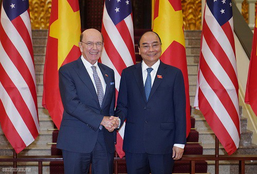 Thủ tướng Nguyễn Xuân Phúc và Bộ trưởng Thương mại Hoa Kỳ Wilbur Ross