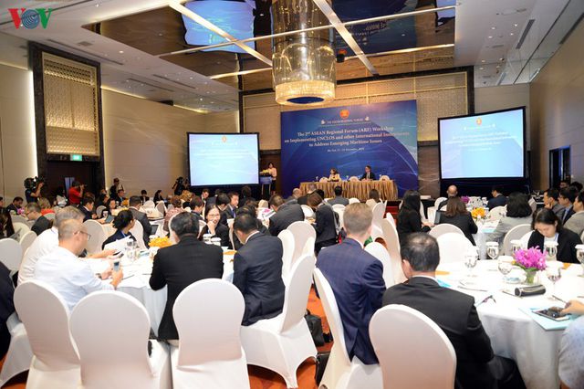 Toàn cảnh Hội thảo Diễn đàn Khu vực ASEAN (ARF) lần thứ 2 về thực thi Công ước của Liên Hợp Quốc về Luật biển năm 1982.
