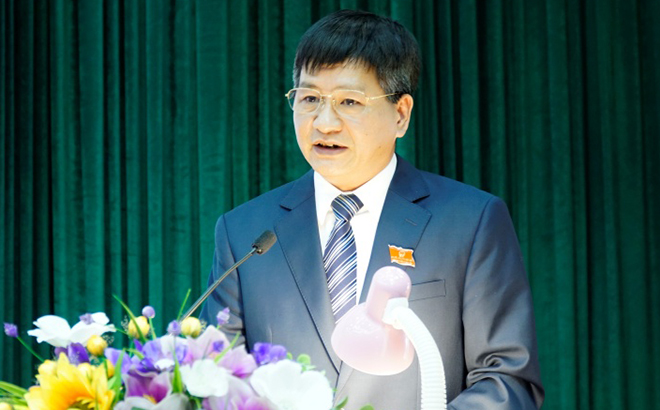 Đồng chí Lê Thành Đô, phát biểu tại kỳ họp.