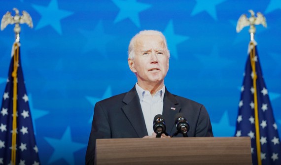 Ông Joe Biden nói chuyện trước báo chí, ở Wilmington, Delaware, Mỹ, ngày 5-11-2020.