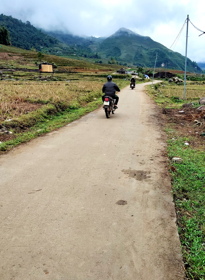 Đường giao thông nông thôn được cứng hóa giúp người dân Nậm Có đi lại thuận lợi.