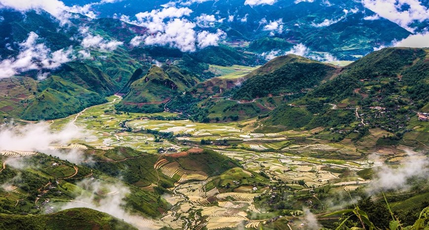 Clouds shrouding the Khau Pha pass present a picturesque fairy-tale scene