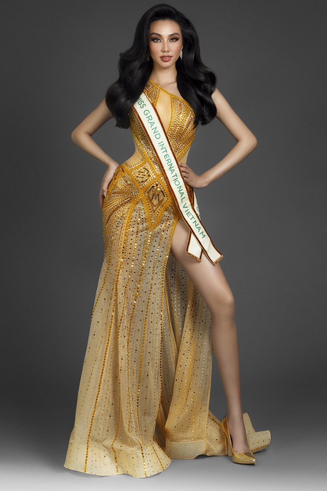 Bán kết Miss Grand 2021 Thùy Tiên toả sáng Armenia gặp sự cố thi áo tắm