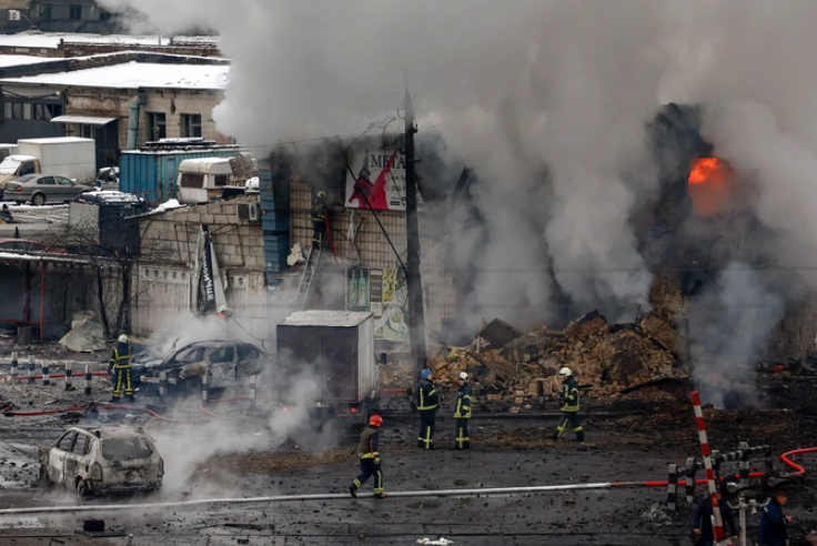 Đống đổ nát ở thủ đô Kiev của Ukraine sau khi bị tập kích tên lửa ngày 23/11
