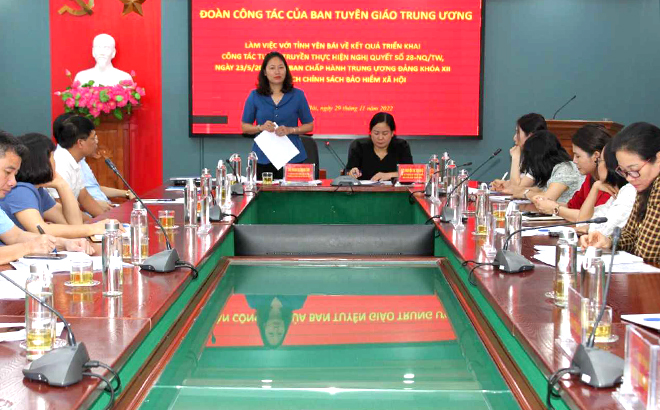 Đồng chí Đoàn Thị Thanh Tâm - Phó Ban Thường trực Ban Tuyên giáo Tỉnh uỷ phát biểu tại buổi làm việc.