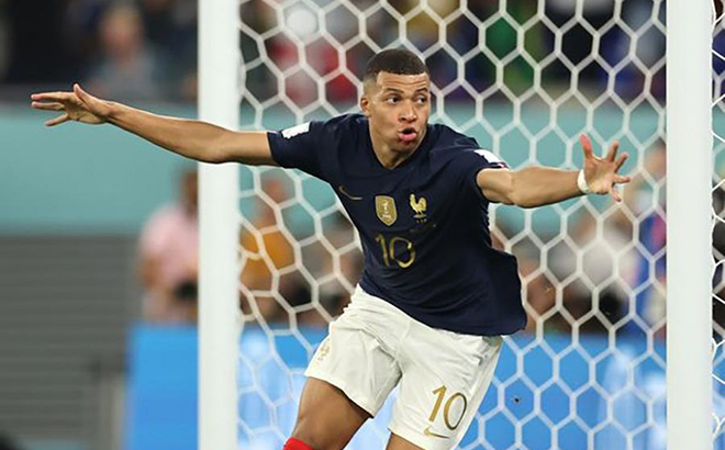 Kylian Mbappe đang thể hiện phong độ rất cao ở World Cup 2022 với 3 bàn sau 2 trận.