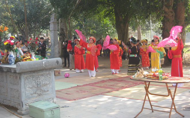 Văn Yên có 185 đội văn nghệ, câu lạc bộ văn nghệ quần chúng đang hoạt động hiệu quả góp phần đẩy mạnh công tác bảo tồn văn hóa các dân tộc gắn với phát triển du lịch.