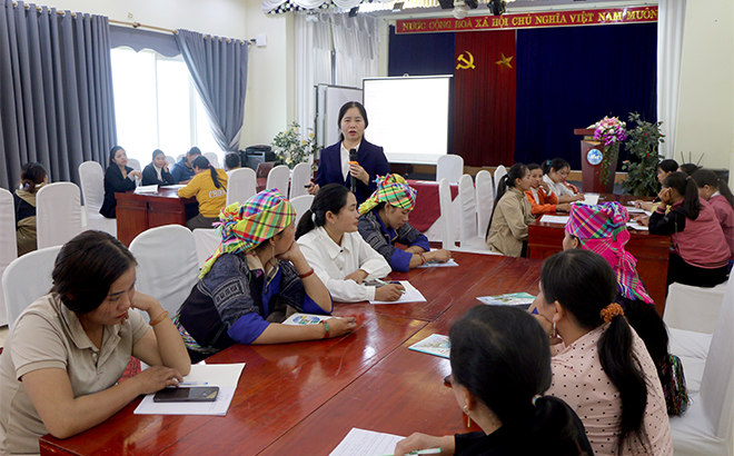 Lớp tập huấn sẽ giúp đội ngũ cán bộ Hội các cấp, người dân địa phương nâng cao nhận thức về tầm quan trọng của chăm sóc sức khoẻ cho phụ nữ mang thai, quyền được chăm sóc sức khoẻ của trẻ.