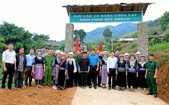 Mô hình du lịch truyền thống văn hóa cộng đồng của người Mông bản Háng Chua Xay, xã Chế Cu Nha là sản phẩm du lịch mới năm 2023.