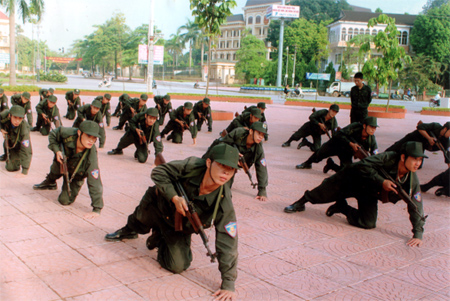 Lực lượng cảnh sát cơ động thường xuyên luyện tập sẵn sàng chủ động tấn công trấn áp tội phạm.