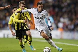 MU đang rất muốn có Ozil.