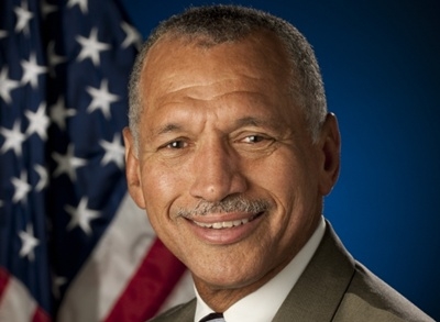 Tổng giám đốc NASA Charles Bolden.