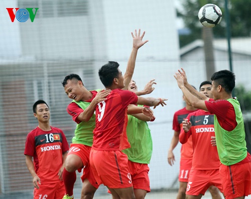 ĐT Việt Nam tăng thêm 14 bậc trên BXH FIFA.