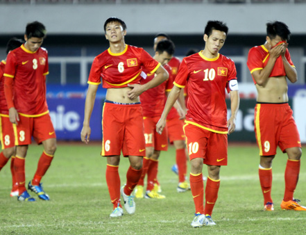 U23 Việt Nam khép lại năm thất bát của bóng đá nội bằng việc bị loại trong ê chề ở SEA Games 27.
