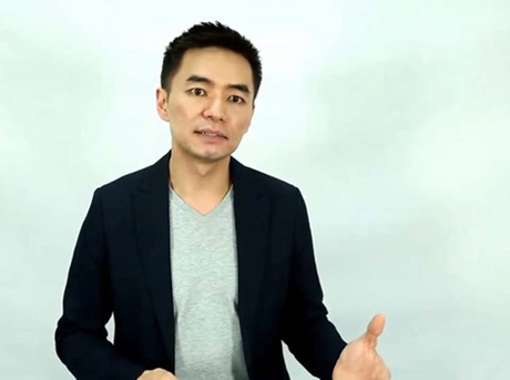 Anh Cham Tang chia sẻ với mọi người về chiến lược marketing